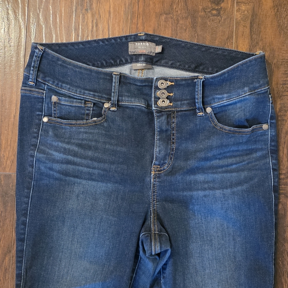 Torrid Super Soft Dark Blue Jeggings